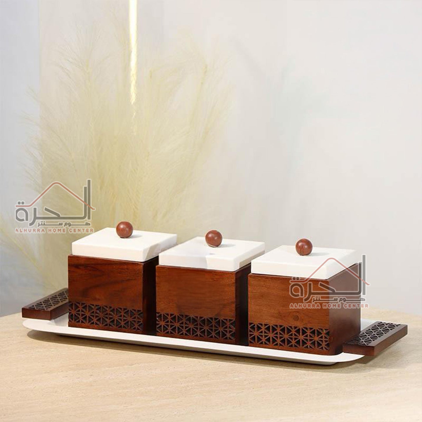 صنية حديد ابيض مع 3 مضايف خشب