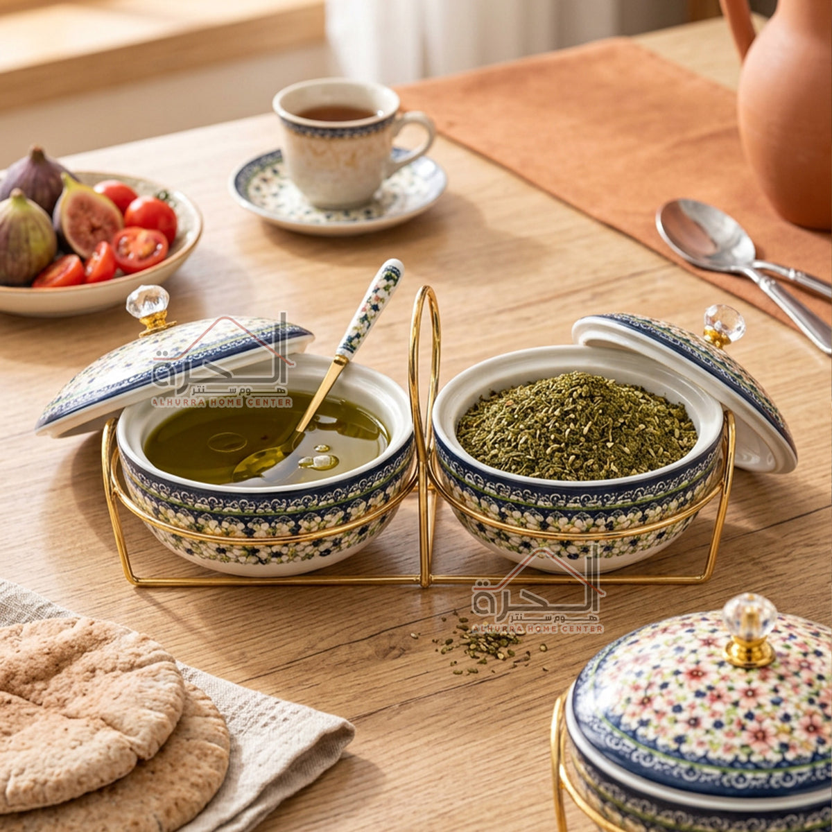 طقم صحنين ع ستاند مع اغطية
