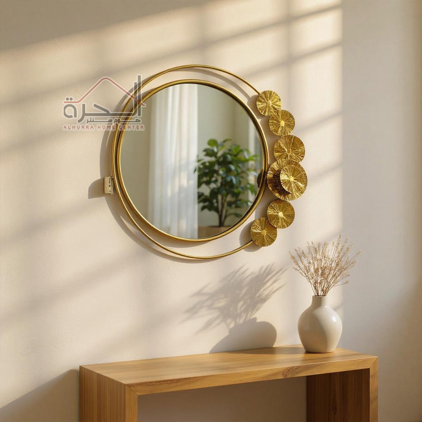 مراية حائط ديكور مع اطار ذهبي
