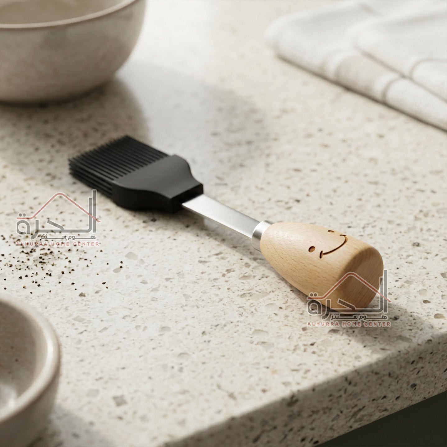 فرشاة مع يد خشب Brush
